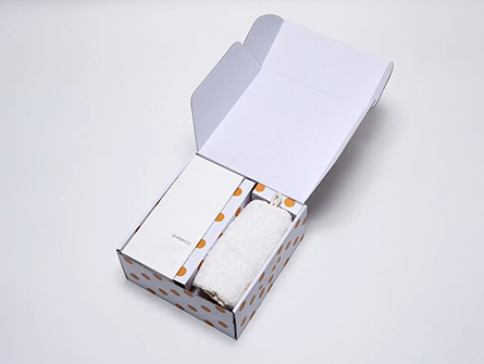 Corrugated Shipping Mailer Box Printed With Insert
